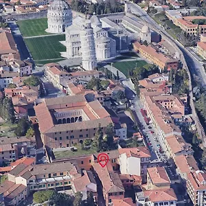 Konukevi San Tommaso Pisa