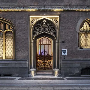 Hostel Babila & Bistrot Milano